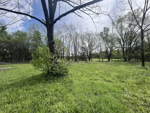 Exterior - 9720 E State Highway Dd, Strafford, MO 65757 photo 8 of 9
