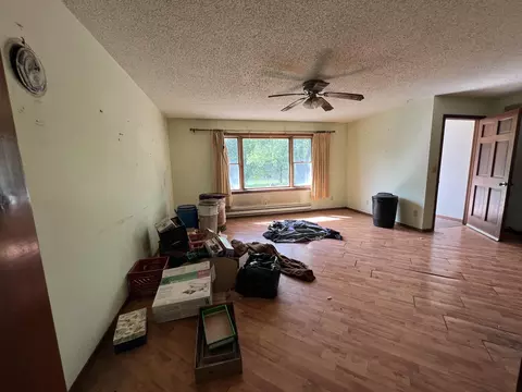 Living - 9720 E State Highway Dd, Strafford, MO 65757 photo 3 of 3