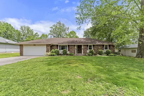 4446 S Holiday Ave, Springfield, MO 65810 photo 2