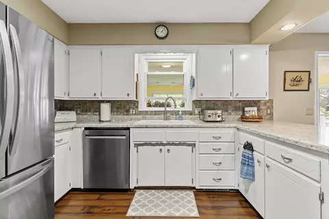 4446 S Holiday Ave, Springfield, MO 65810 photo 18