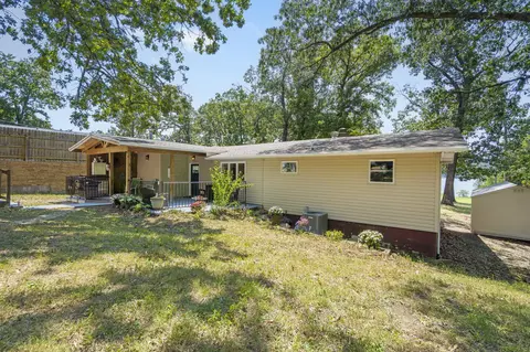 20 Thistle Ln, Kimberling City, MO 65686