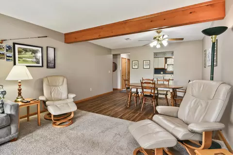 Living - 267 Bunker Ridge Dr #6, Branson, MO 65616 photo 5 of 5