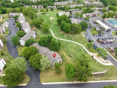 View/Area - 267 Bunker Ridge Dr #6, Branson, MO 65616 photo 2 of 3