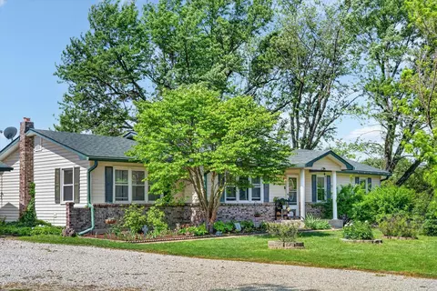 Exterior - 234 E Branch Rd, Macks Creek, MO 65786 photo 3 of 10