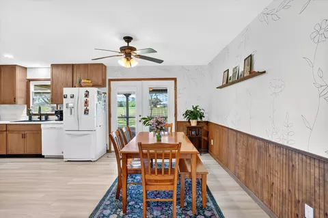 Dining - 234 E Branch Rd, Macks Creek, MO 65786 photo 2 of 2