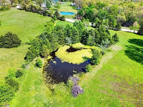 View/Area - 234 E Branch Rd, Macks Creek, MO 65786 photo 3 of 6