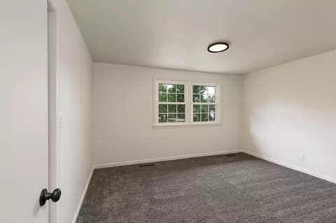 Bedroom - 3311 S Graystone Pl, Springfield, MO 65804 photo 3 of 6