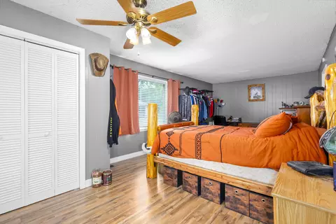 1037 N Fulbright Ave, Springfield, MO 65802 photo 13