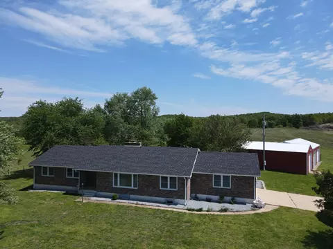 16641 New Hope Dr, Elk Creek, MO 65464