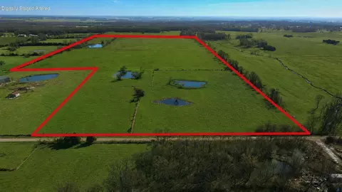 000 SE 80th Lane Ln, Lamar, MO 64759