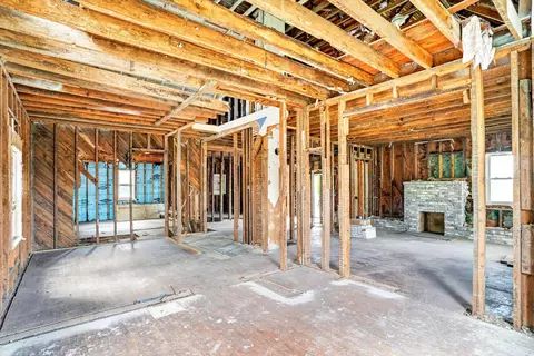 607 E Mount Vernon St, Nixa, MO 65714 photo 8