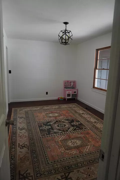 1643 S South Ave, Springfield, MO 65807 photo 24