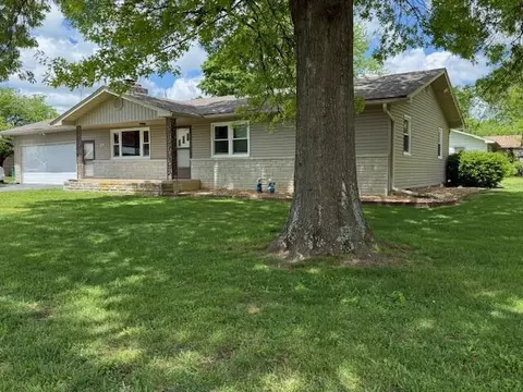 1001 W Long St, Mountain Grove, MO 65711