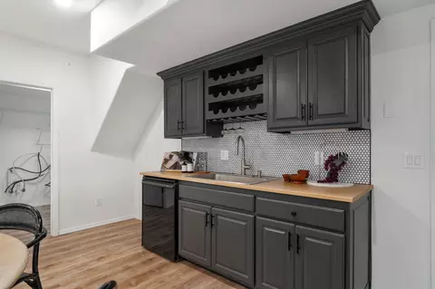 Kitchen - 506 S Pepperhill Dr, Nixa, MO 65714 photo 8 of 8