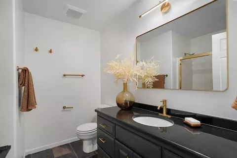 Bath - 506 S Pepperhill Dr, Nixa, MO 65714 photo 1 of 5