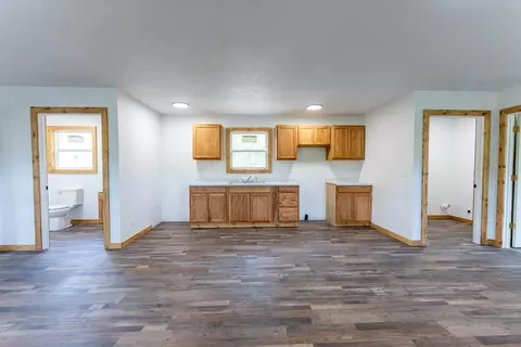 Living - 483-485 Foxden Dr, Gainesville, MO 65655 photo 1 of 4