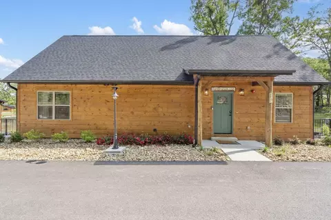 152 Ravine Roadway #31, Hollister, MO 65672