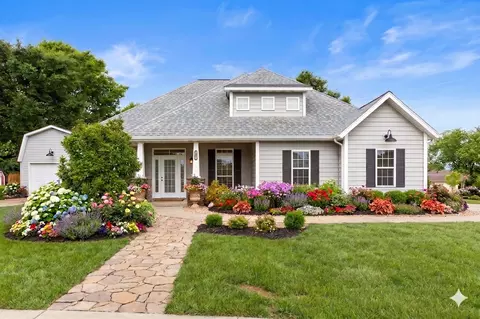 180 Ellen Ct, Hollister, MO 65672
