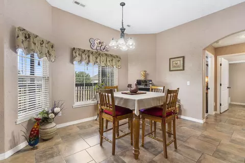 Dining - 3443 W Hestand St, Springfield, MO 65803 photo 2 of 2