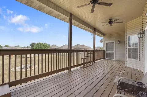 Exterior - 3443 W Hestand St, Springfield, MO 65803 photo 4 of 9