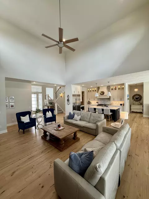 872 E Celtic Ct, Nixa, MO 65714 photo 9