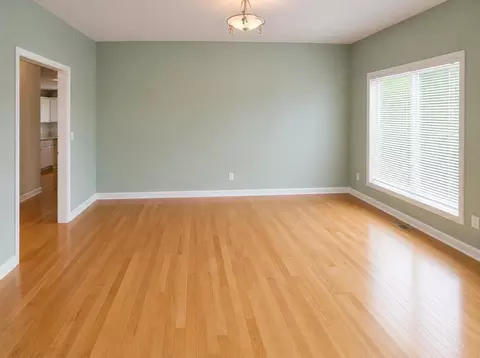 Living - 2016 Timberlake Rd, Branson, MO 65616 photo 3 of 17