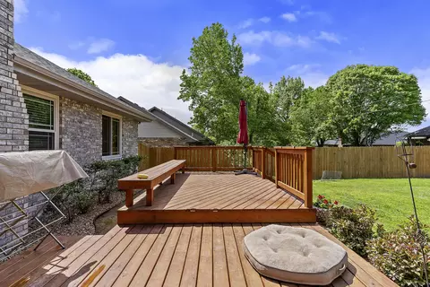 Exterior - 715 W Wasson St, Nixa, MO 65714 photo 8 of 10