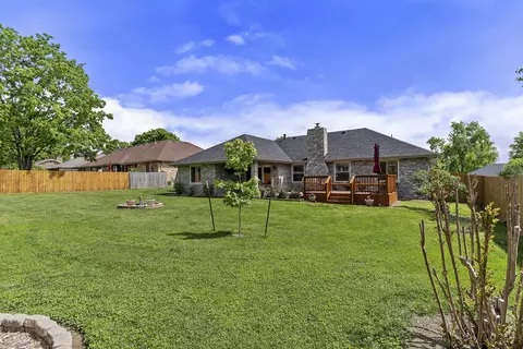 Exterior - 715 W Wasson St, Nixa, MO 65714 photo 5 of 10