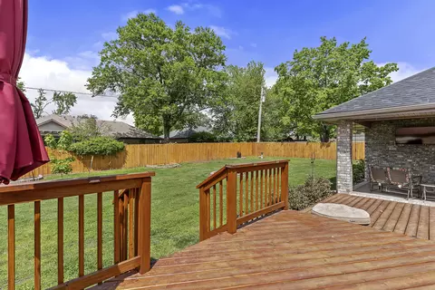 Exterior - 715 W Wasson St, Nixa, MO 65714 photo 9 of 10