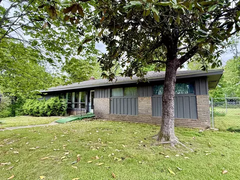 78 Westwood Dr, Theodosia, MO 65761