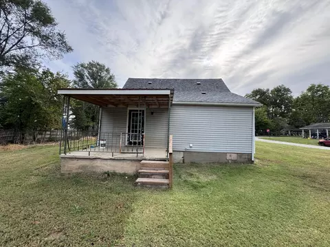Exterior - 22488 Main St, Weaubleau, MO 65774 photo 10 of 12