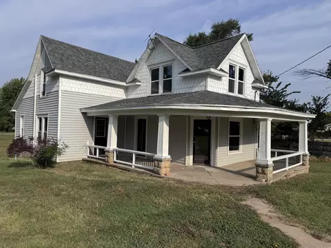 22488 Main St, Weaubleau, MO 65774
