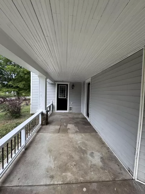 Exterior - 22488 Main St, Weaubleau, MO 65774 photo 5 of 12