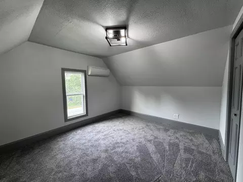 Bedroom - 22488 Main St, Weaubleau, MO 65774 photo 1 of 4