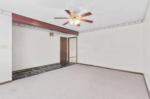 215 E Crestview St, Springfield, MO 65807 photo 7
