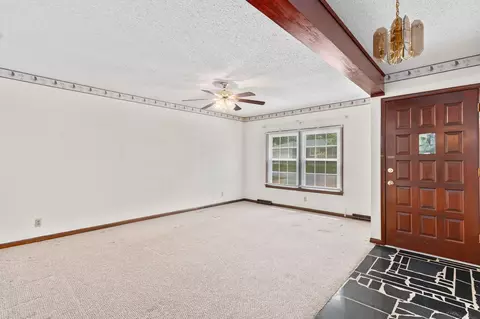 215 E Crestview St, Springfield, MO 65807 photo 6