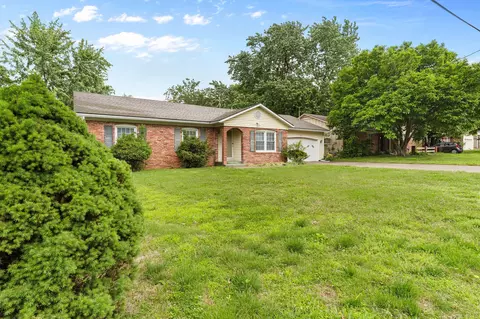 215 E Crestview St, Springfield, MO 65807 photo 3