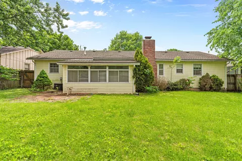215 E Crestview St, Springfield, MO 65807 photo 21