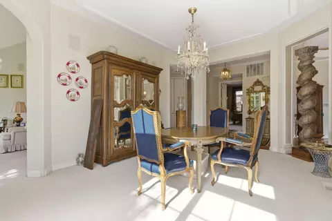 Dining - 5722 S Castlebay Dr, Springfield, MO 65809 photo 2 of 3