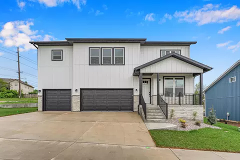 5341 S Dayton Ave, Springfield, MO 65810