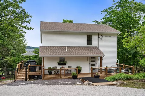 599 Holiday Acres Cir, Branson West, MO 65737