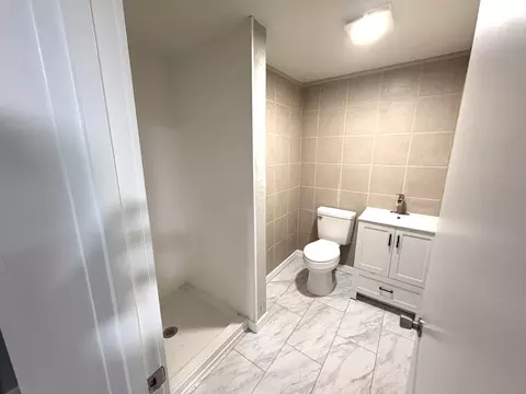 Bath - 1728 N Sherman Ave, Springfield, MO 65803 photo 2 of 2