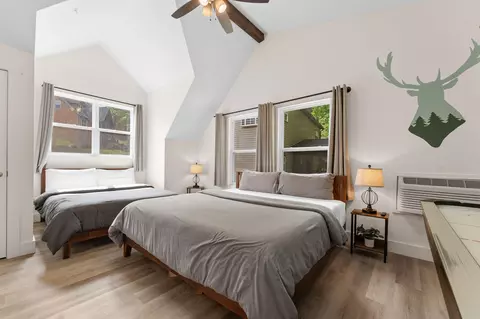 Bedroom - 123 Willow Oak Ln, Branson, MO 65616 photo 5 of 10