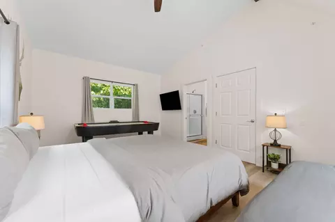Bedroom - 123 Willow Oak Ln, Branson, MO 65616 photo 6 of 10