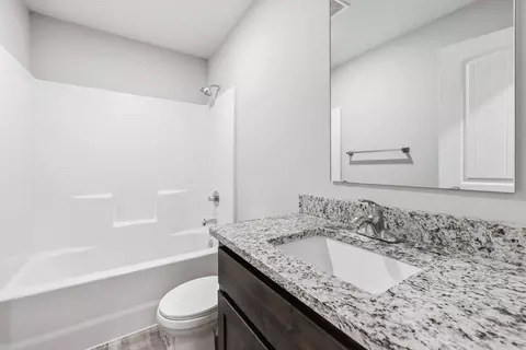 Bath - 204 E Rosalie St, Strafford, MO 65757 photo 3 of 3