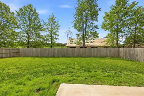 Exterior - 204 E Rosalie St, Strafford, MO 65757 photo 7 of 7
