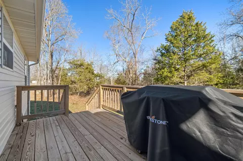 Exterior - 3048 Ryan Ln, Mansfield, MO 65704 photo 5 of 6
