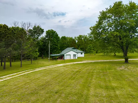 Exterior - 105 Cedar Blf, Cabool, MO 65689 photo 5 of 13