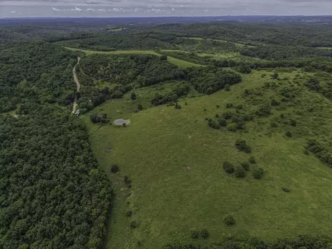 000 County Road 123, Norwood, MO 65717