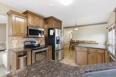 Kitchen - 169 Waterscape Rd, Ridgedale, MO 65739 photo 3 of 4